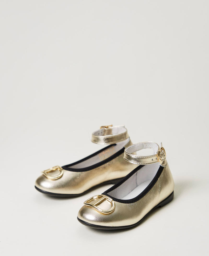 Кожаные детские балетки с Oval T Платиновый Девочка 241GCB030-02