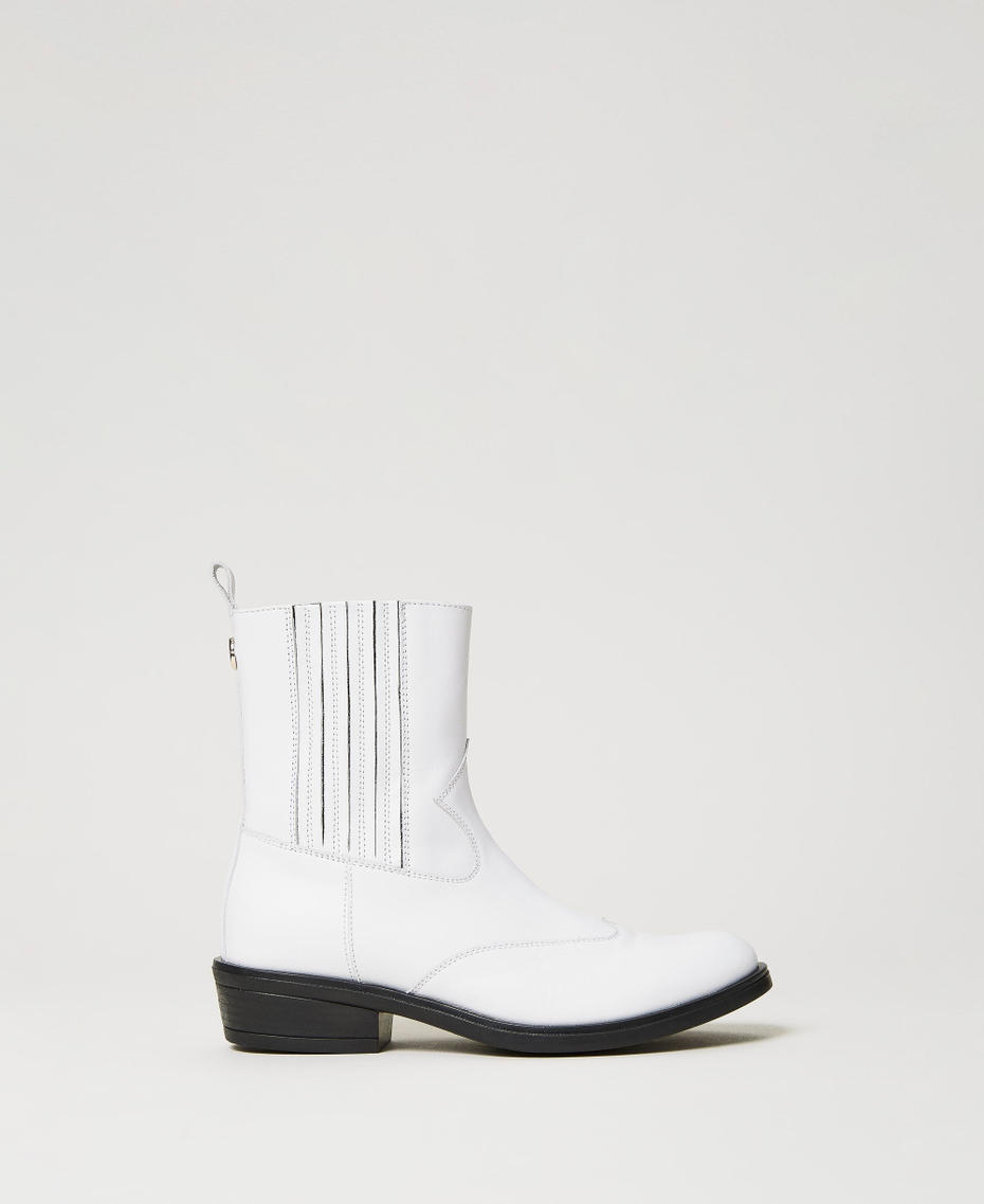 Botas cow boots de piel Blanco "Lucent White" Niña 241GCJ030-01
