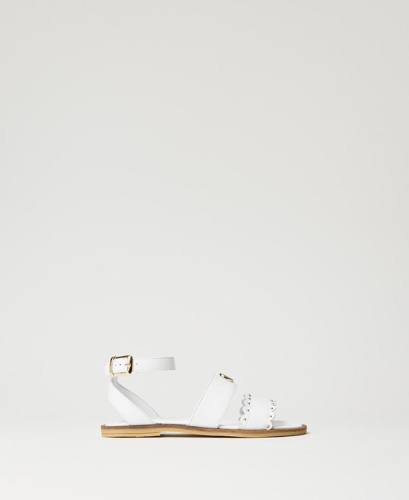 Leather sandals with Oval T "Lucent White" Girl 241GCJ050-01