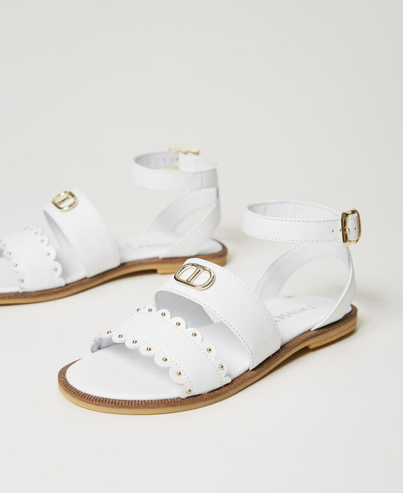 Leather sandals with Oval T "Lucent White" Girl 241GCJ050-02