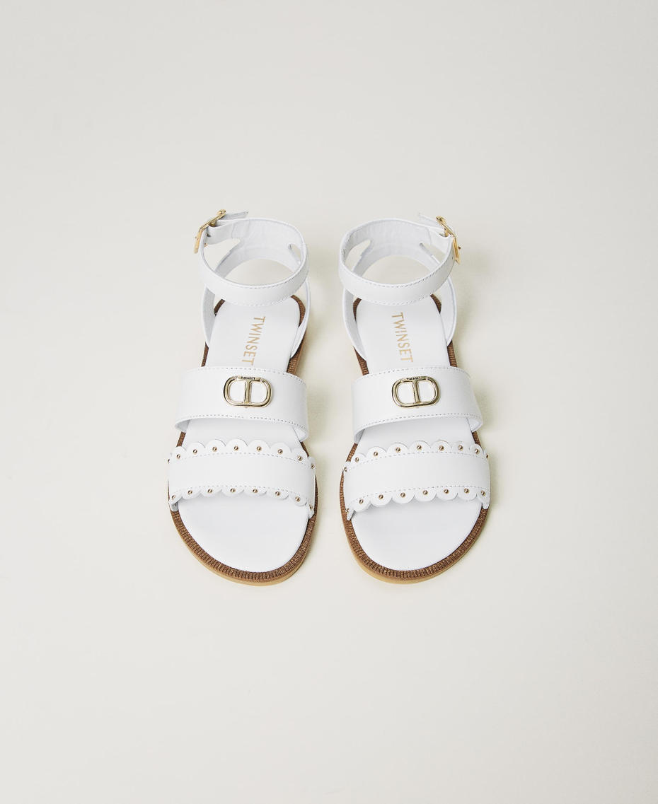 Leather sandals with Oval T "Lucent White" Girl 241GCJ050-04