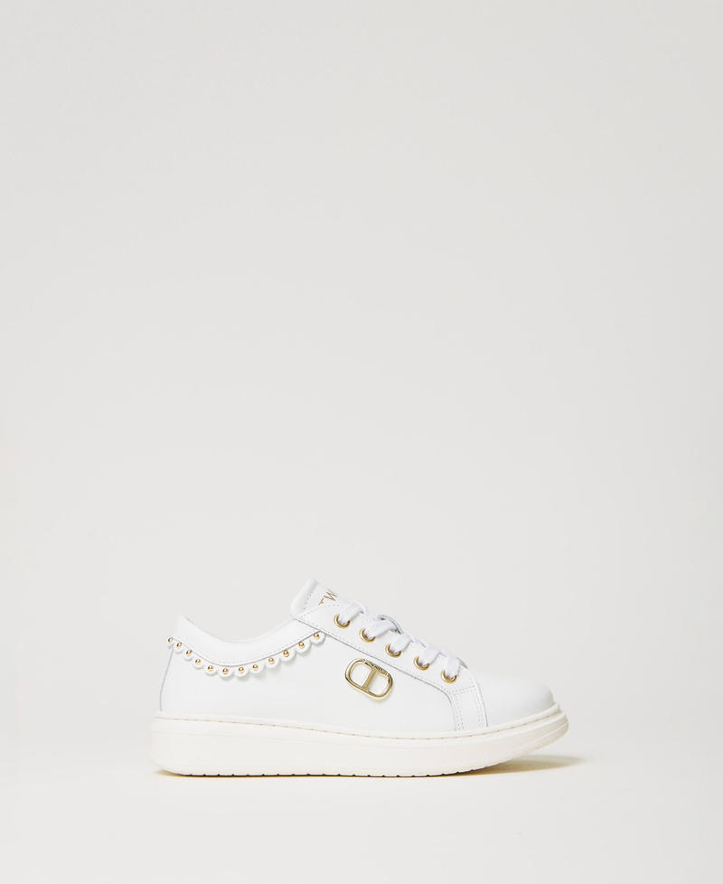 Leather trainers with Oval T "Lucent White" Girl 241GCJ052_11271_01