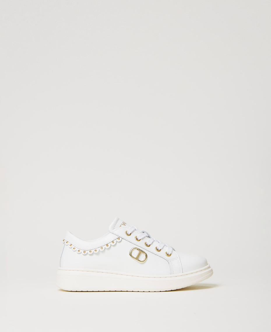 Leather trainers with Oval T "Lucent White" Girl 241GCJ052_11271_01