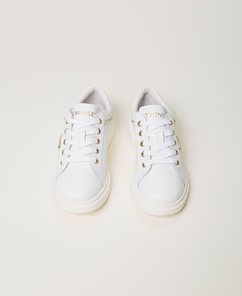 Baskets en cuir avec Oval T