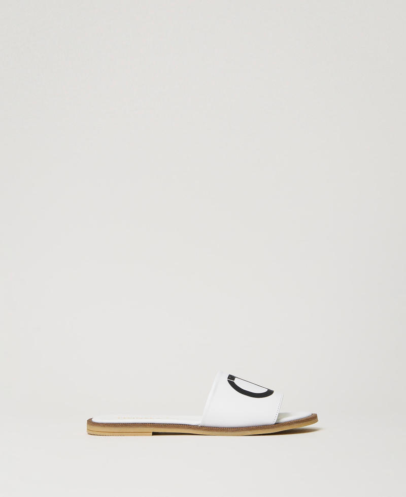 Sandales slides en cuir avec Oval T Blanc « Lucent White » Fille 241GCJ072-01