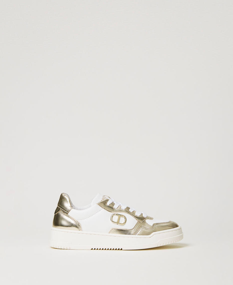 Laminated leather trainers with Oval T