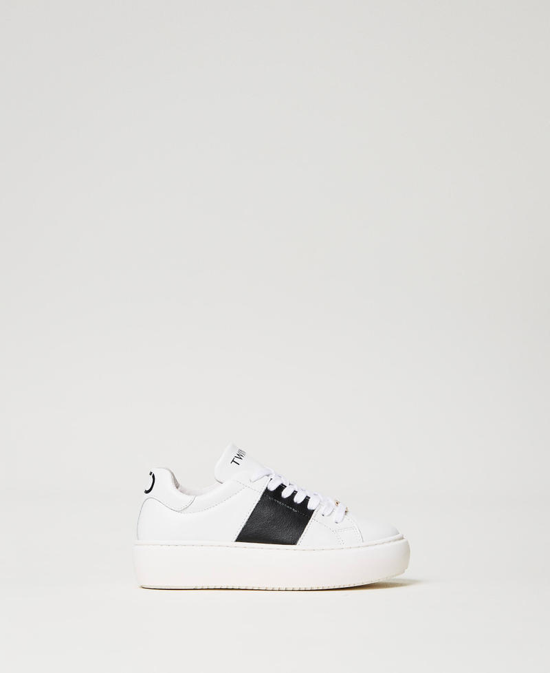 Leather trainers with logo