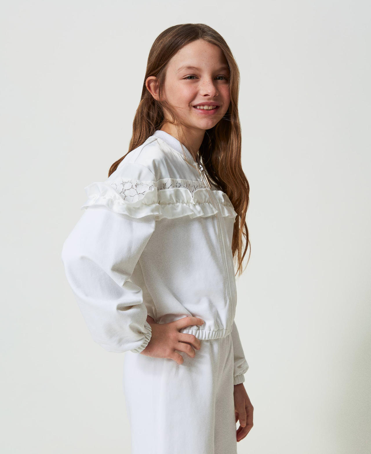 Sweatshirt with ruffles and lace "Lucent White" Girl 241GJ2030-02