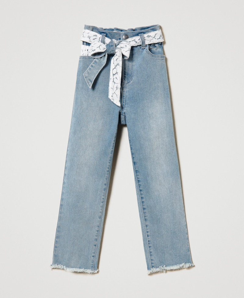Jeans with lace belt