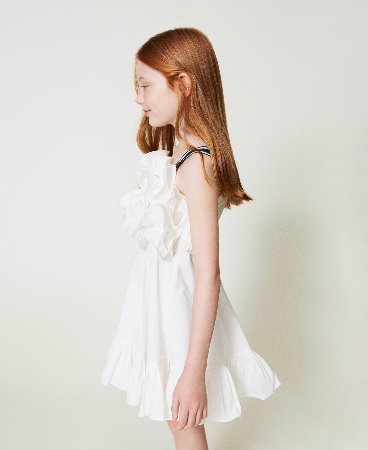 Короткое платье с рюшами и оборкой Белый "Сияющий Белый" Девочка 241GJ2120-02