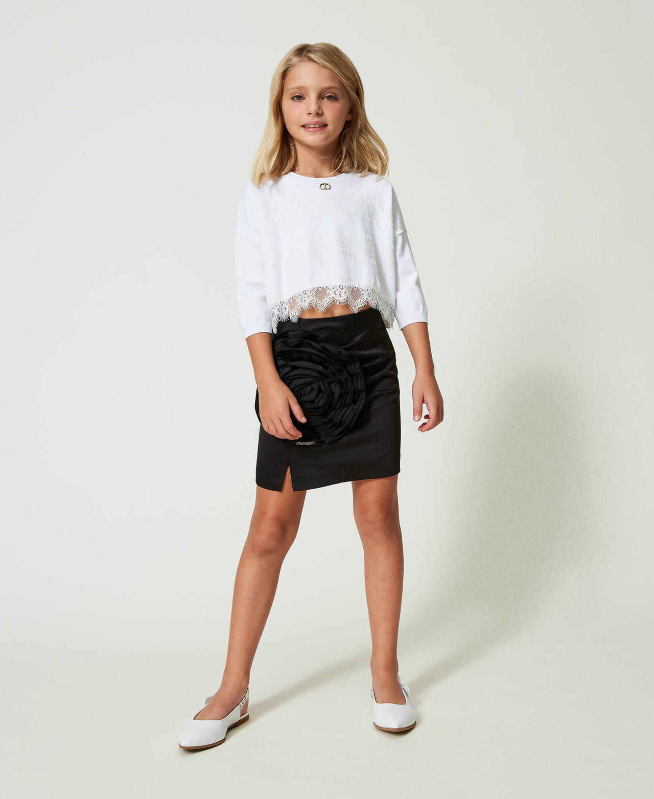 Fille jupe courte on sale