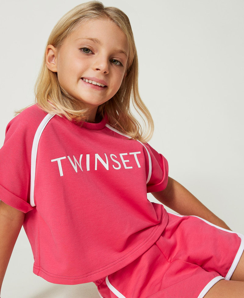 Cotton plush T-shirt and shorts