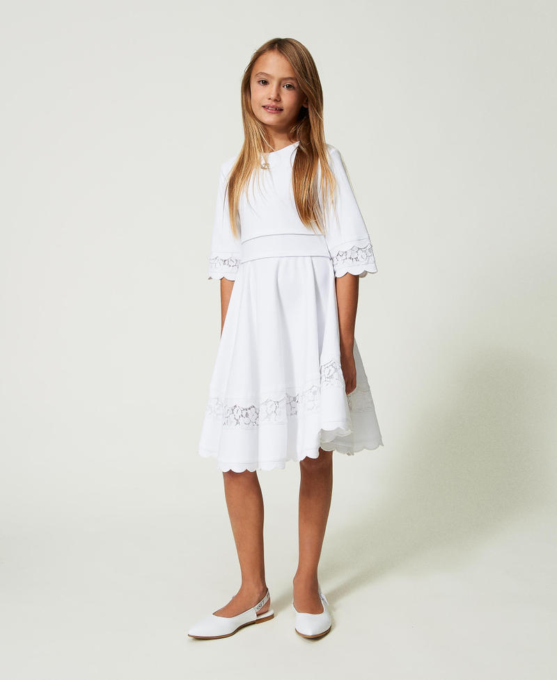 Short dress with lace "Lucent White" Girl 241GJ2Q12-01