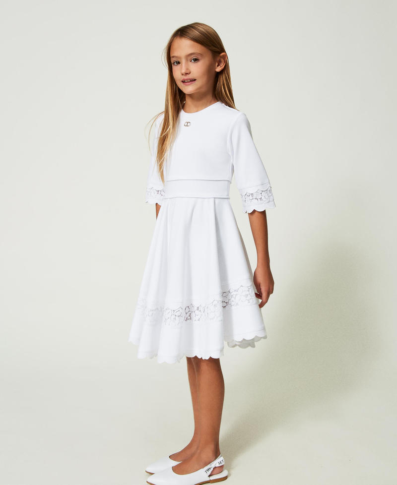 Short dress with lace "Lucent White" Girl 241GJ2Q12-02