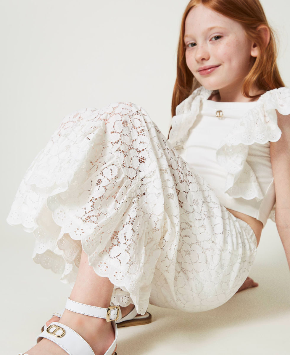 Pantaloni in pizzo e sangallo Bianco "Lucent White" Bambina 241GJ2Q26_11271_04