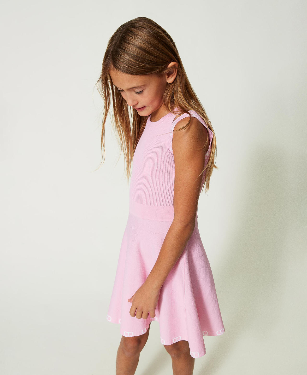 Short dress with jacquard logo Two-tone“Bonbon” Pink / "Lucent White" Girl 241GJ3013-02