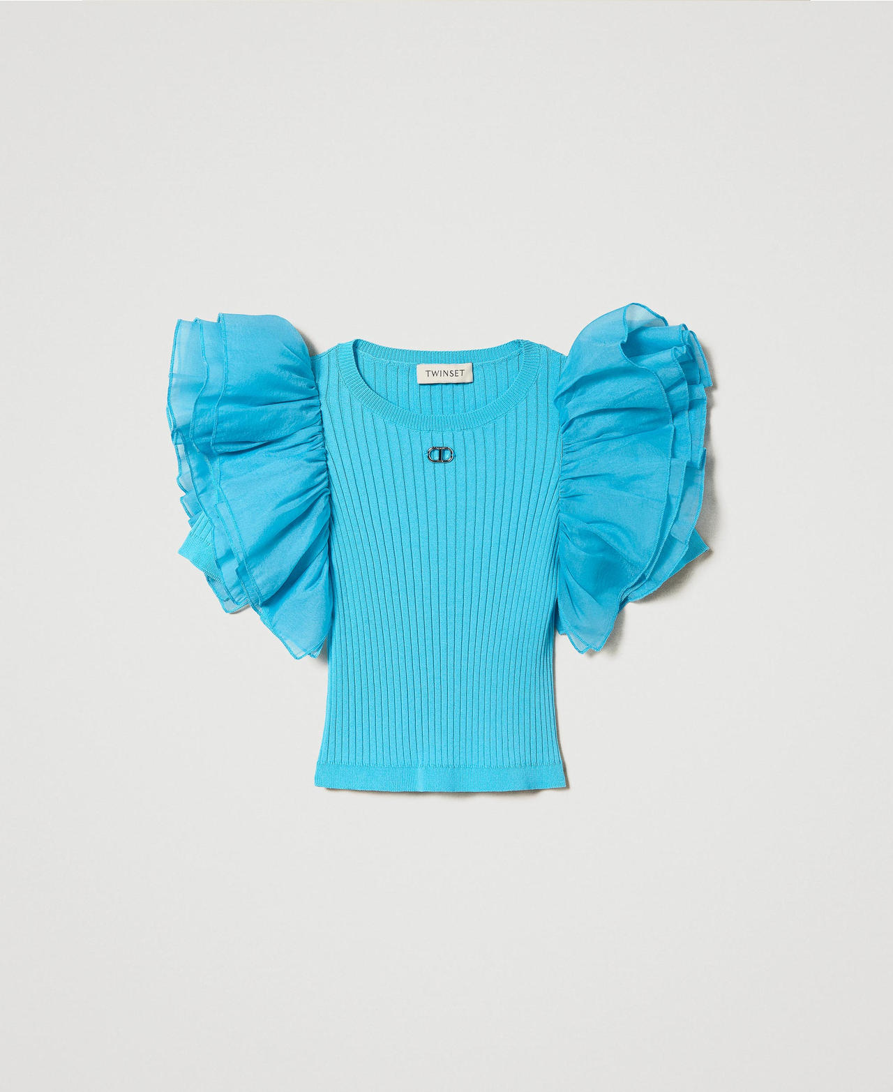 Fitted top with organza sleeves