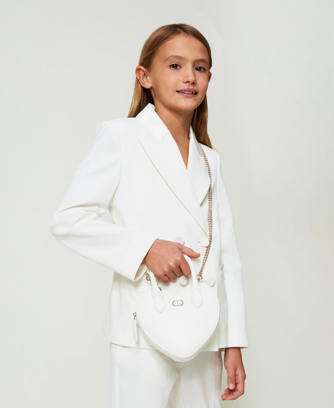Cross shoulder bag with heart and logo