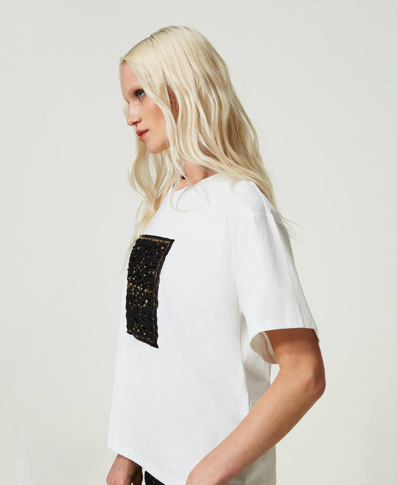 Camiseta regular con bordado Star White Mujer 241LB23NN-02