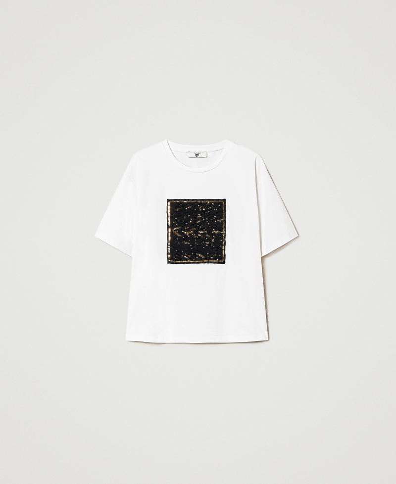 Regular t-shirt with embroidery