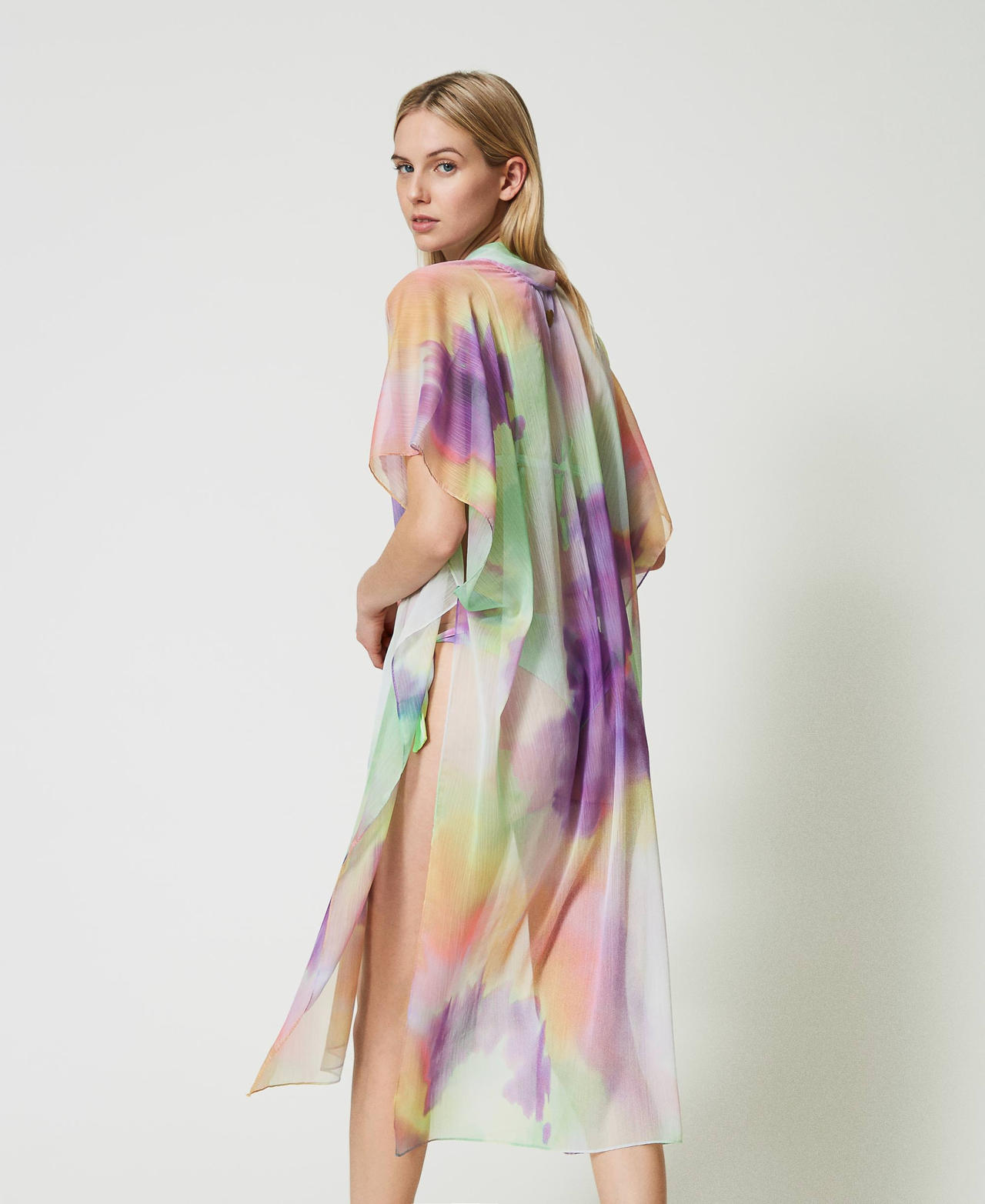 Poncho en organza avec imprimé tie and dye