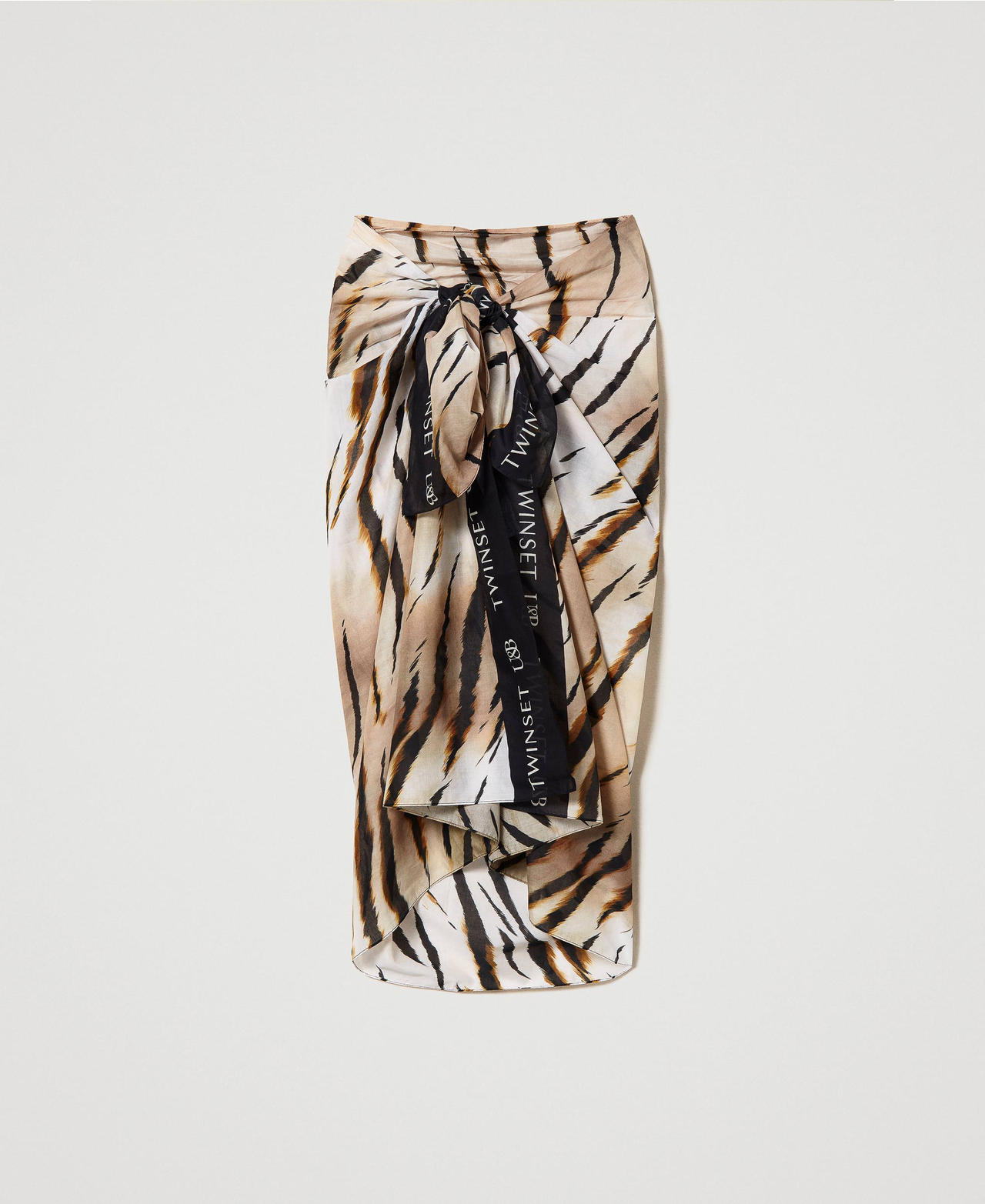Sarong with all over print Animal Print Woman 241LB4ACC_11270_0S