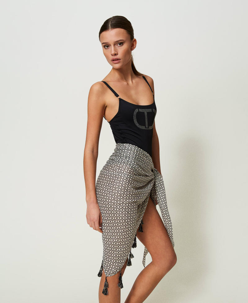 Sarong with Oval T print