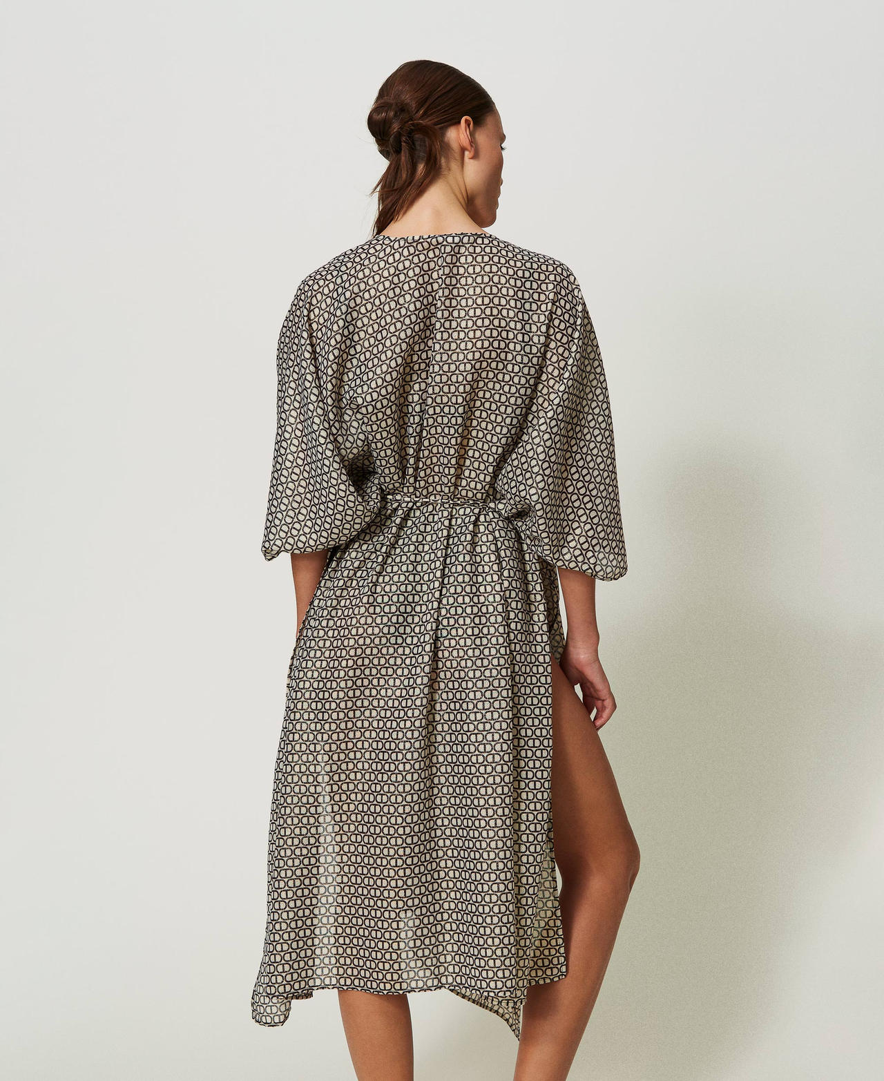 Kaftan with Oval T print