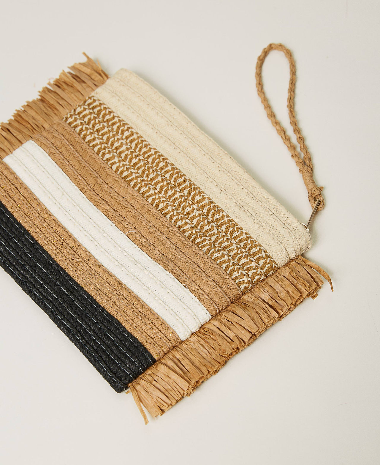 Straw clutch with fringes Star White / Nougat Beige / Black Multicolour Woman 241LB7111-02