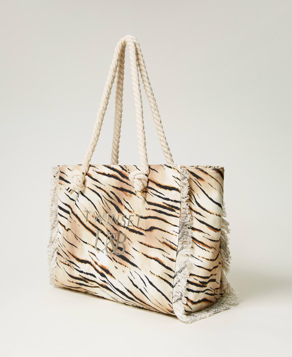 Printed canvas shopping bag