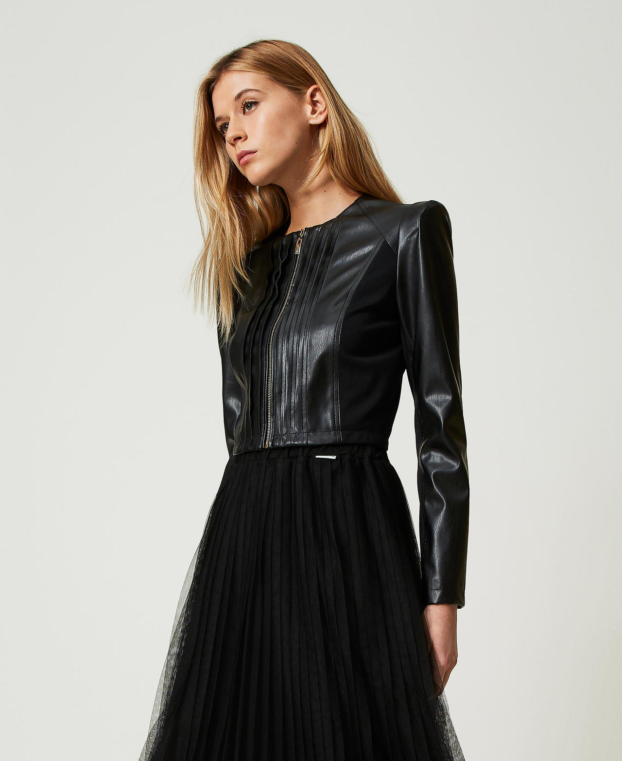Leather-like cropped jacket