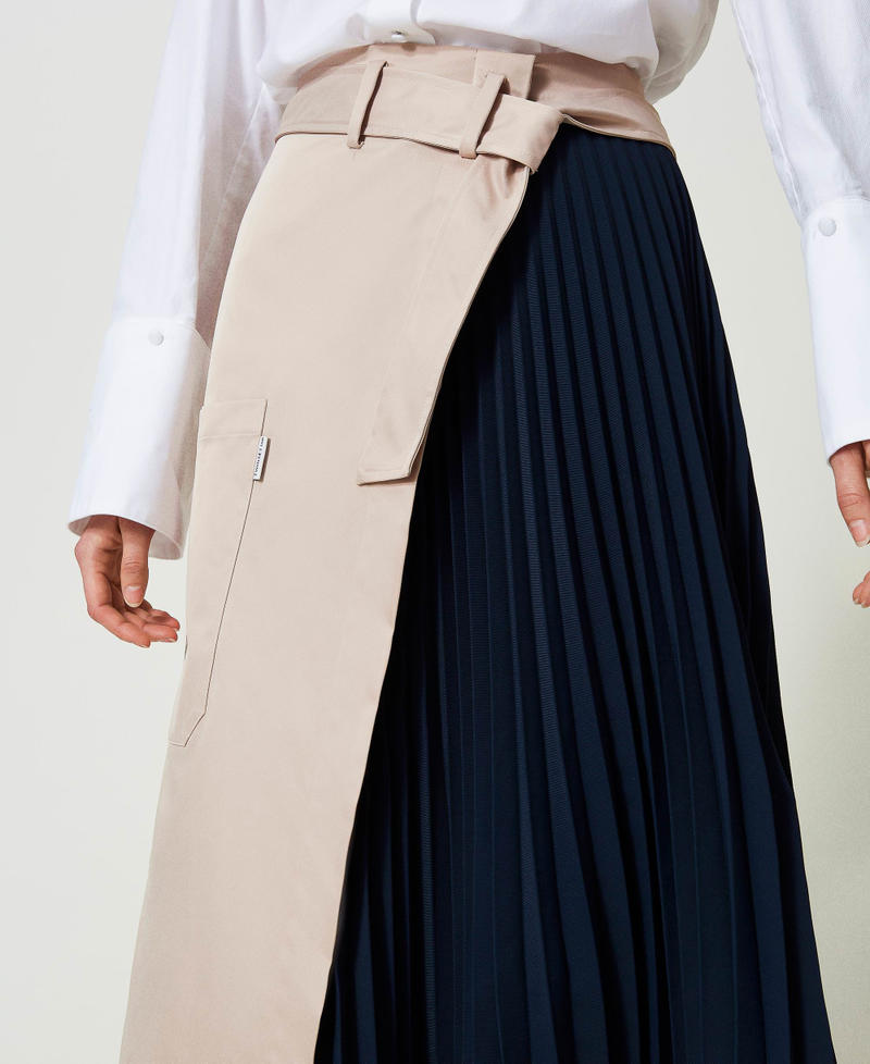 Gabardine skirt with pleated insert Two-tone "Champagne" Beige / Dress Blue Woman 241LL2DMM-04