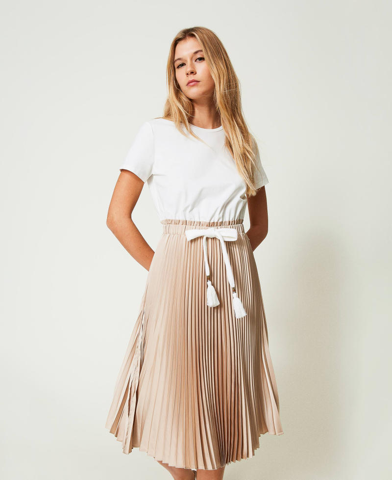 Midi dress with pleated satin
