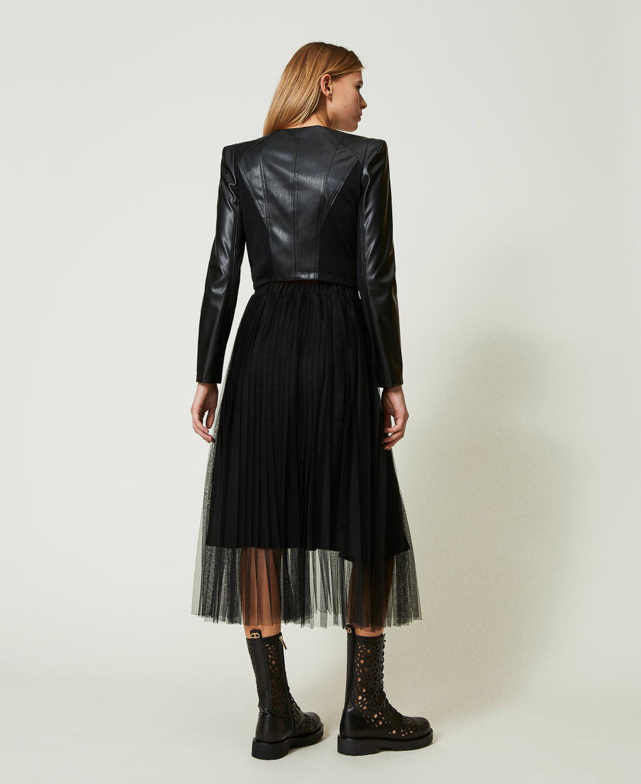 Jupe mi-longue en tulle plissé