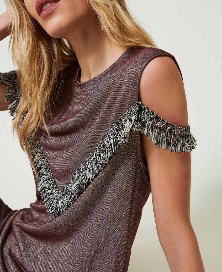 Top with two-tone fringes