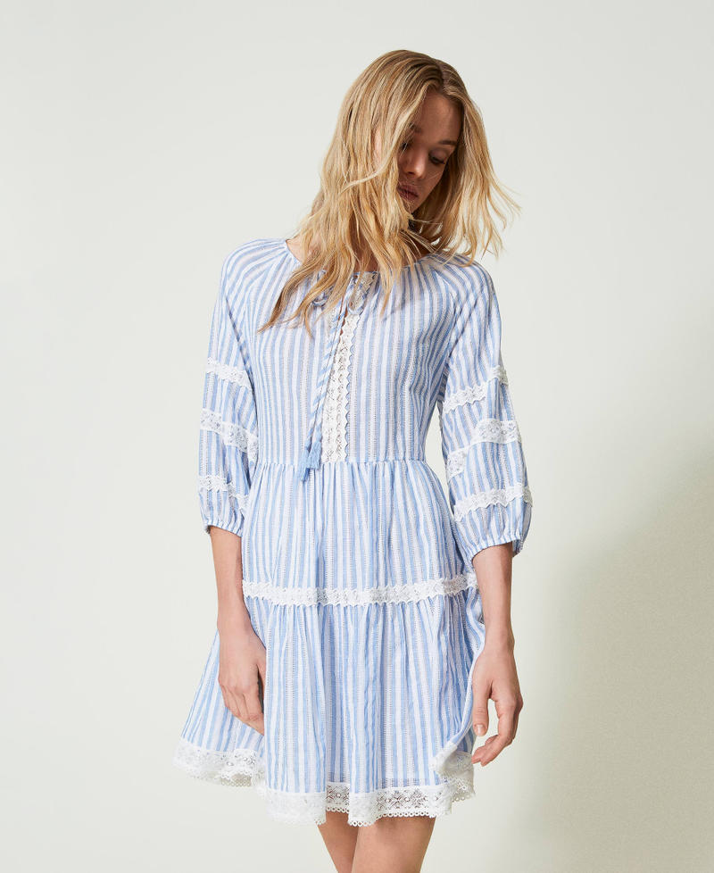 Robe courte jacquard avec macramé