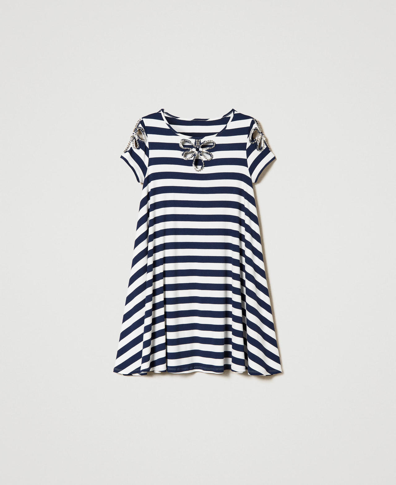 Robe courte jacquard avec broderies
