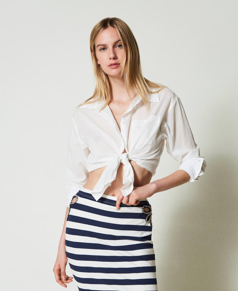 Camicia in mussola con tasca applicata Star White Donna 241LM2RDD_10298_01