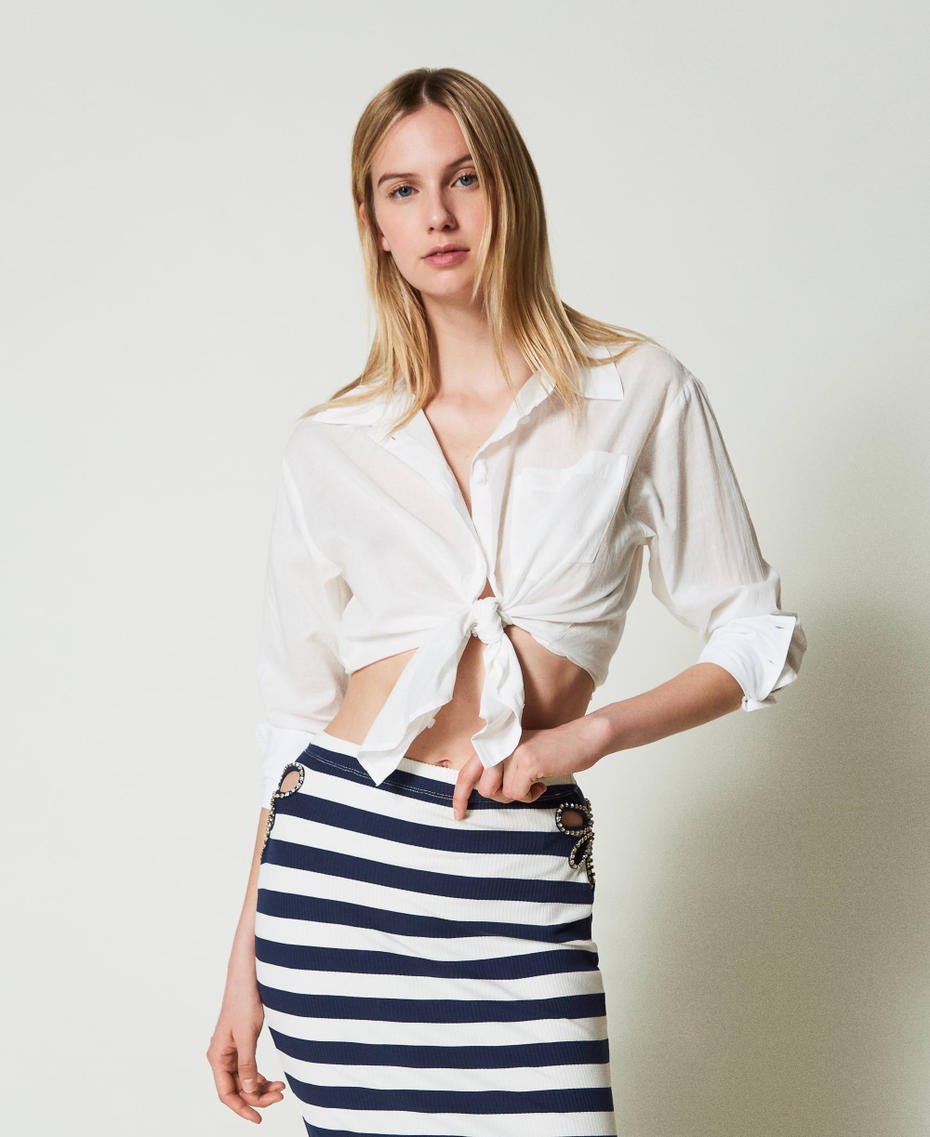 Camicia in mussola con tasca applicata Star White Donna 241LM2RDD_10298_01