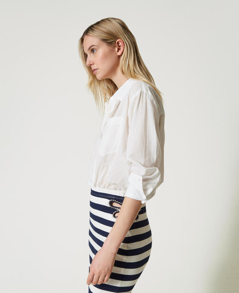 Camicia in mussola con tasca applicata Star White Donna 241LM2RDD_10298_02
