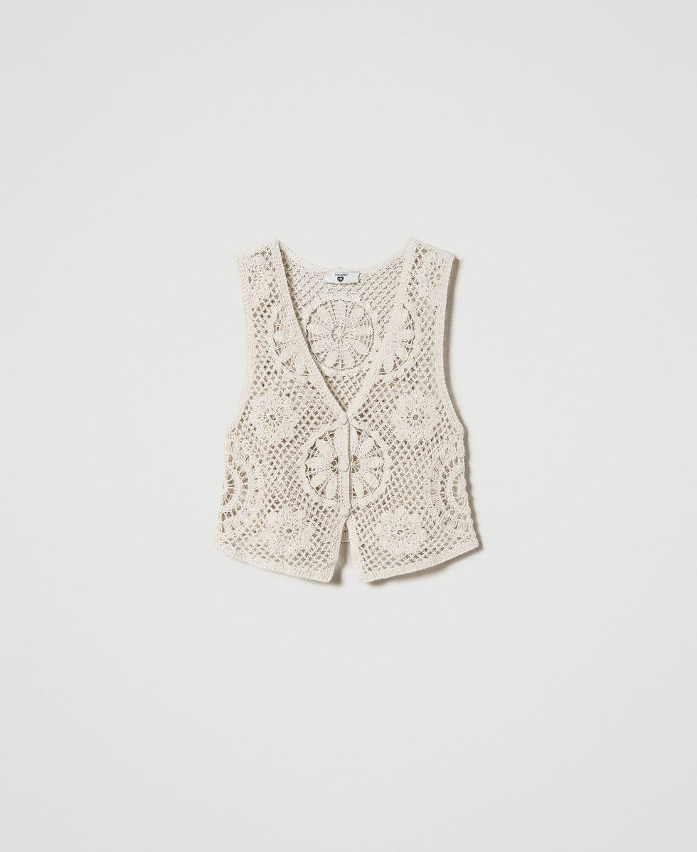 Crochet waistcoat with buttons