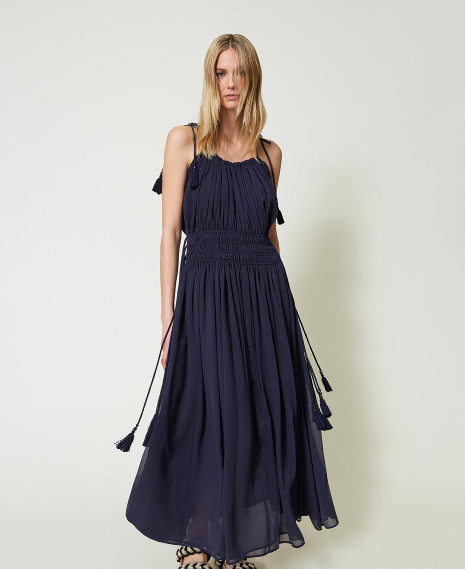 Robe longue en crépon froissé