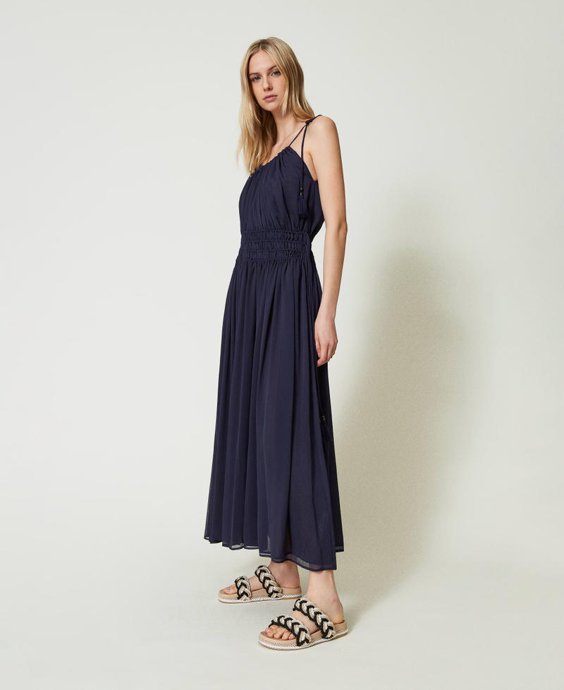 Robe longue en crépon froissé