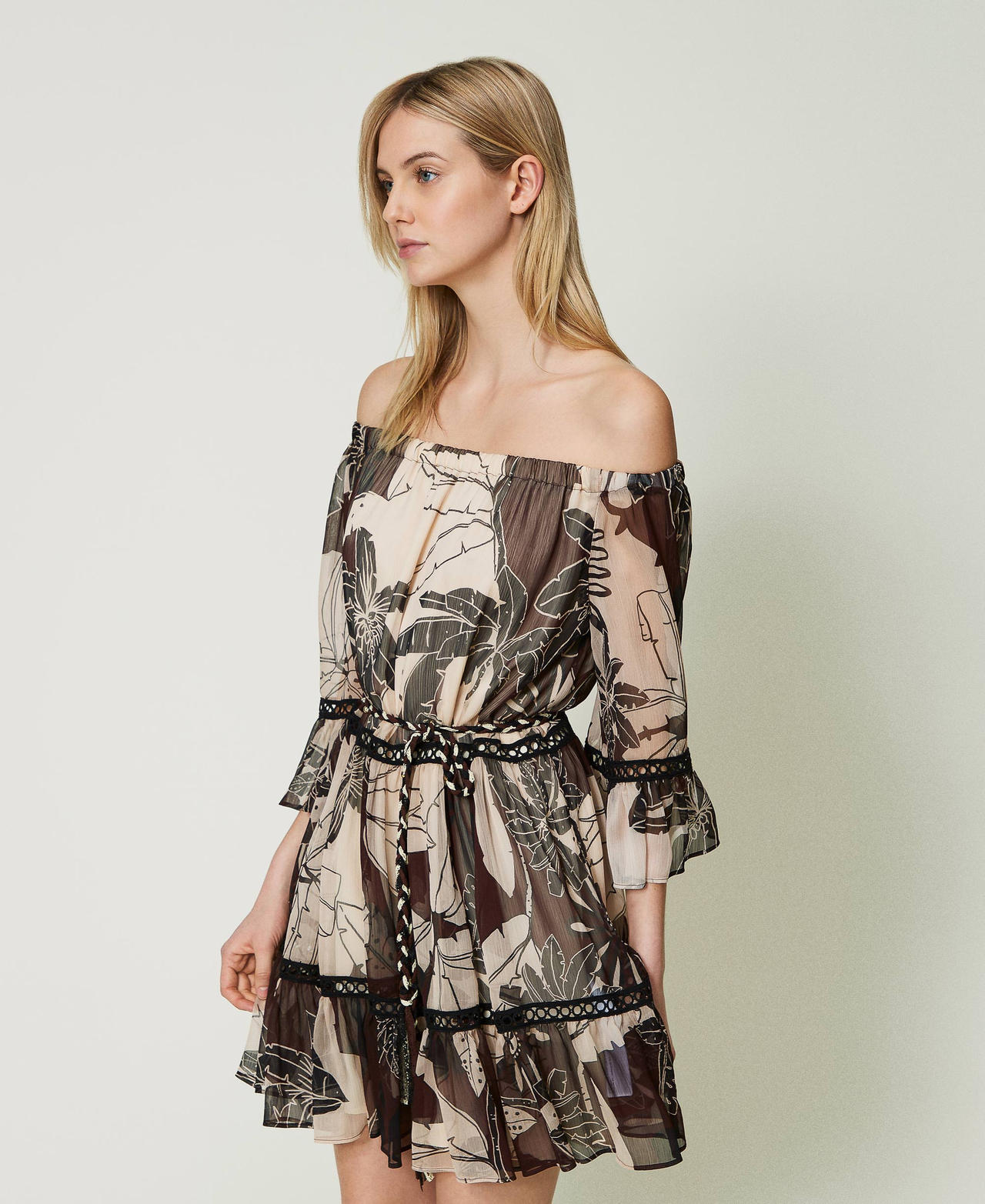 Short printed creponne dress
