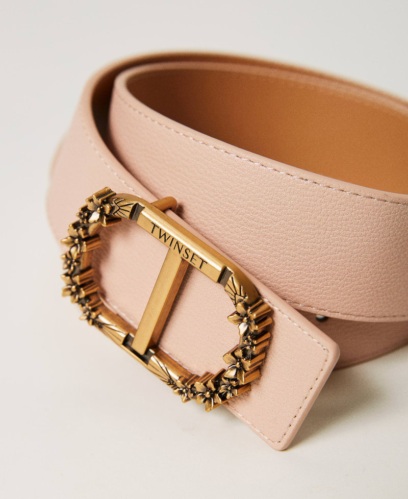 Low waist belt with floral Oval T buckle