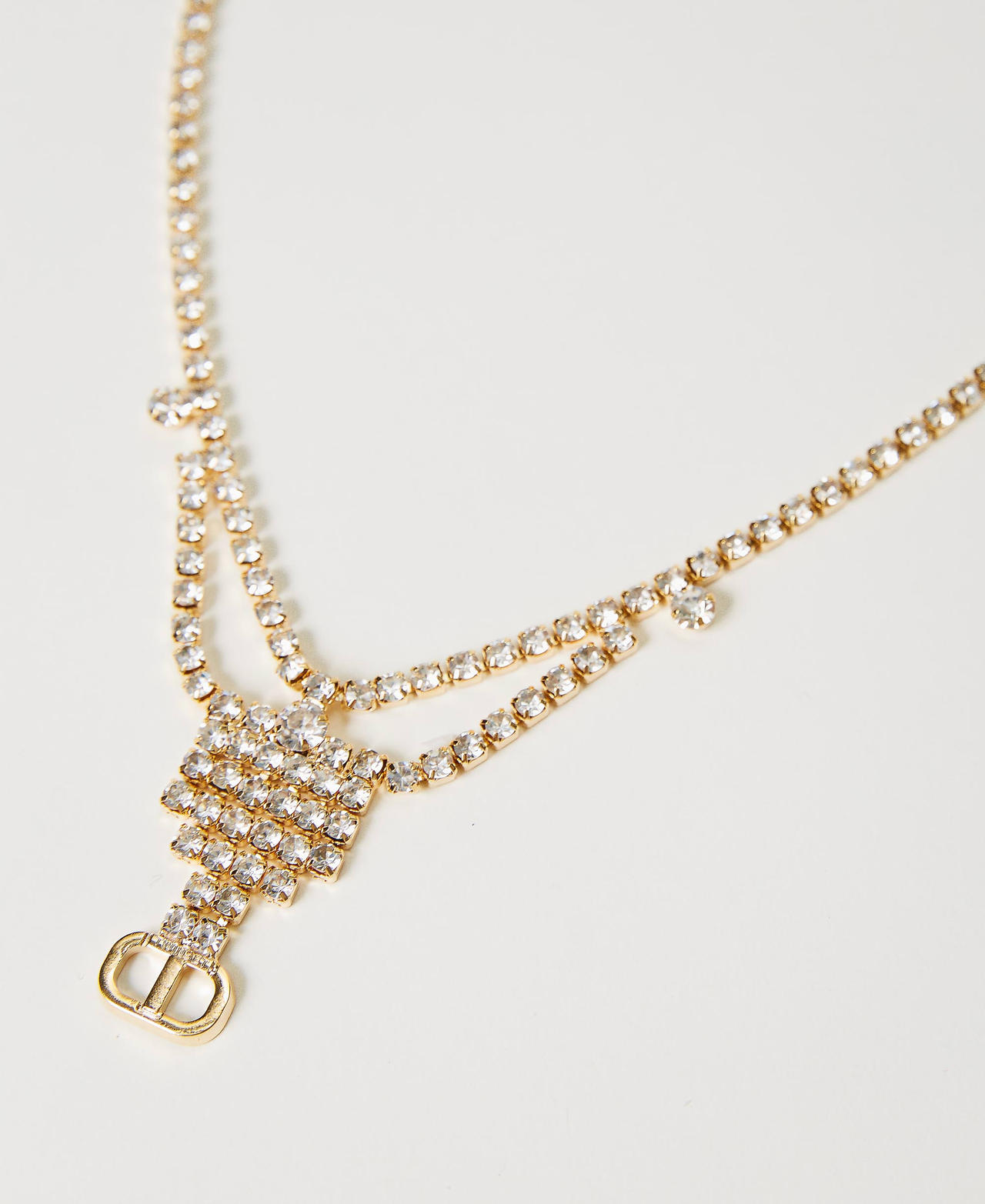 Choker with rhinestones and Oval T