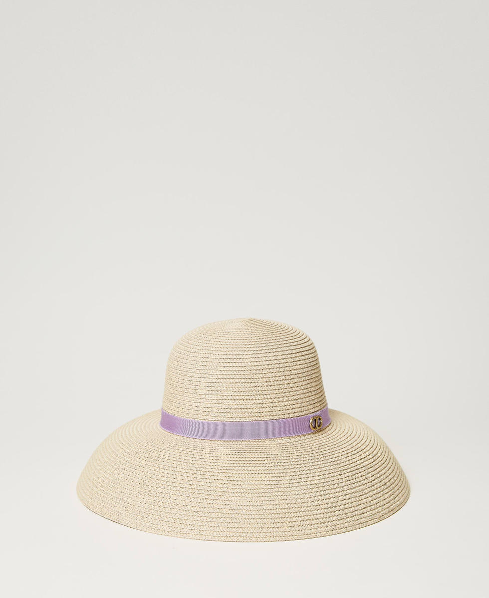 Straw hat with Oval T