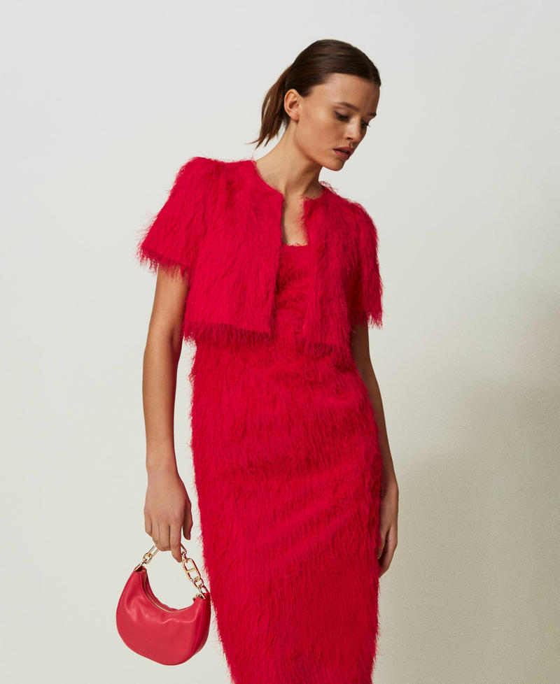 „Mini Croissant“-Bag mit „Oval T“-Tragekette