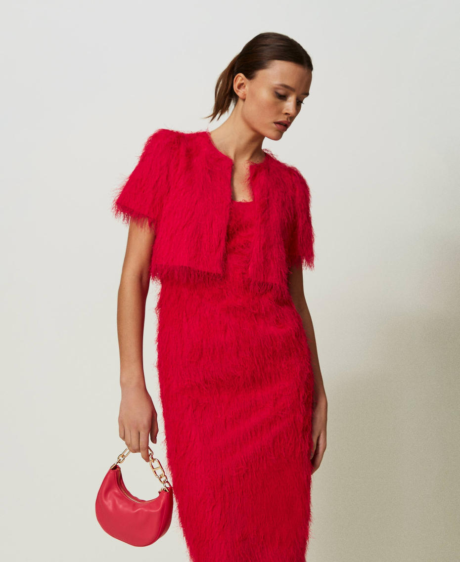 „Mini Croissant“-Bag mit „Oval T“-Tragekette