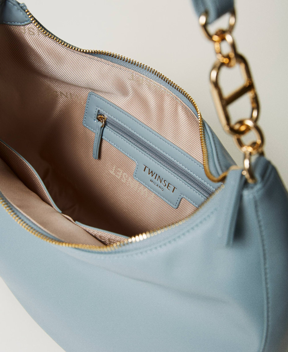 Large ‘Croissant’ bag with Oval T closure